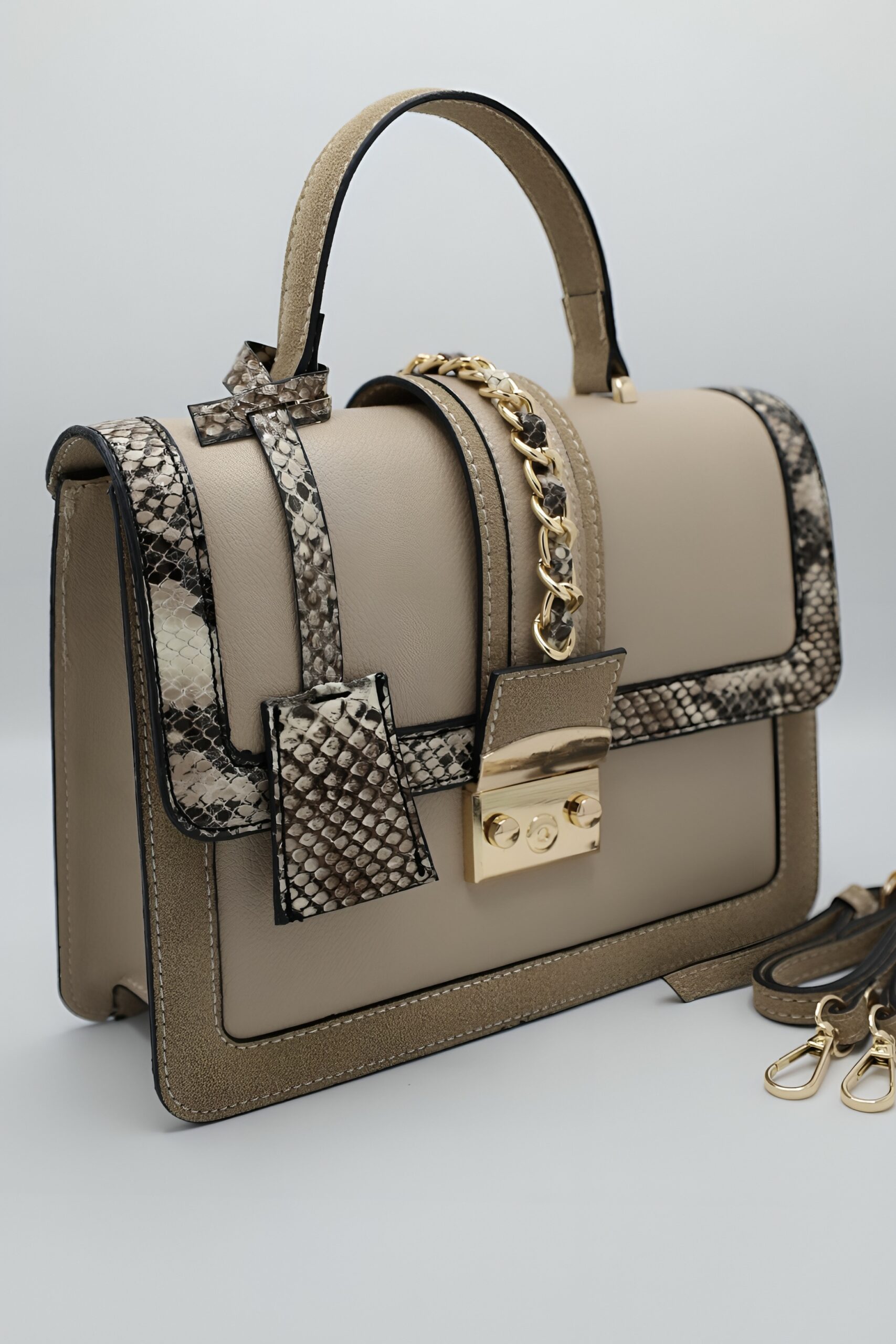 1782640633448_03b039932a6e4d7badb27a9118c405e8 کیف دستی آترا MB-Bag0130 - تصویر 1